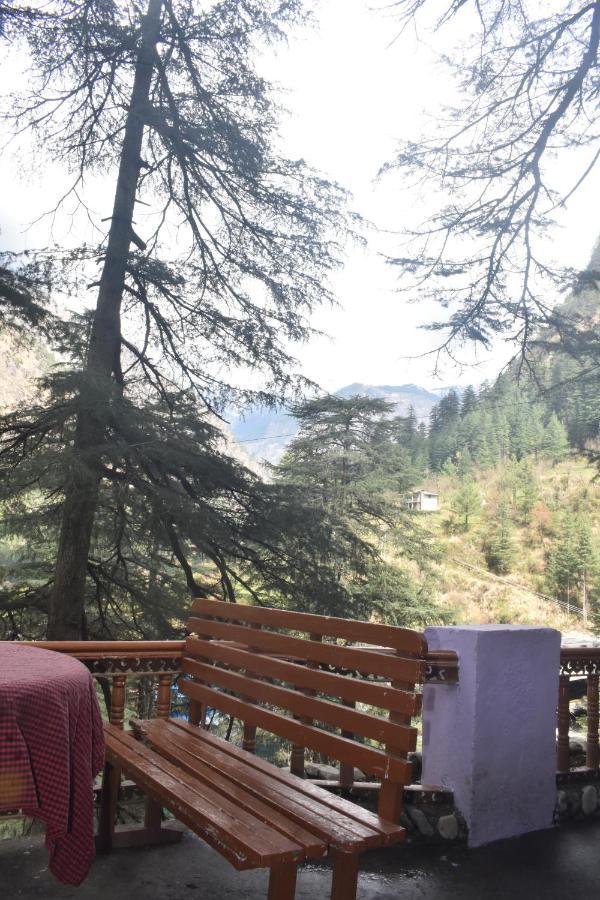 Hotel Deep Forest Kasol Bagian luar foto