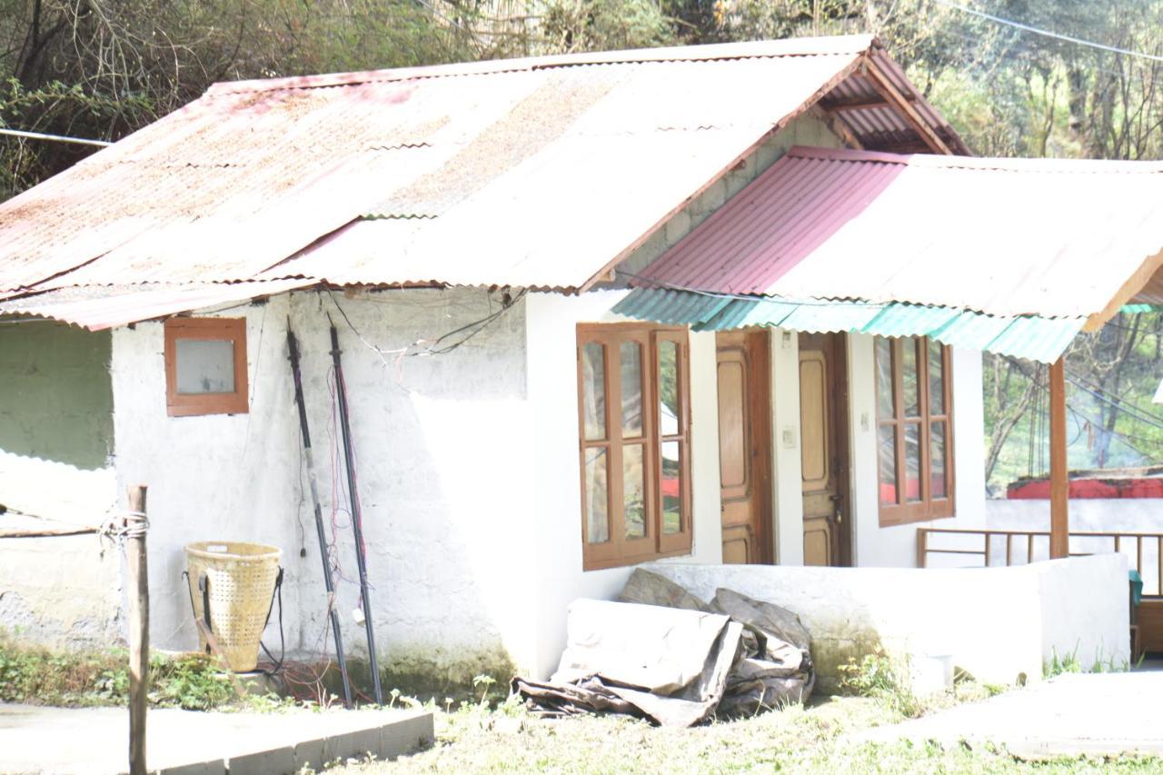 Hotel Deep Forest Kasol Bagian luar foto